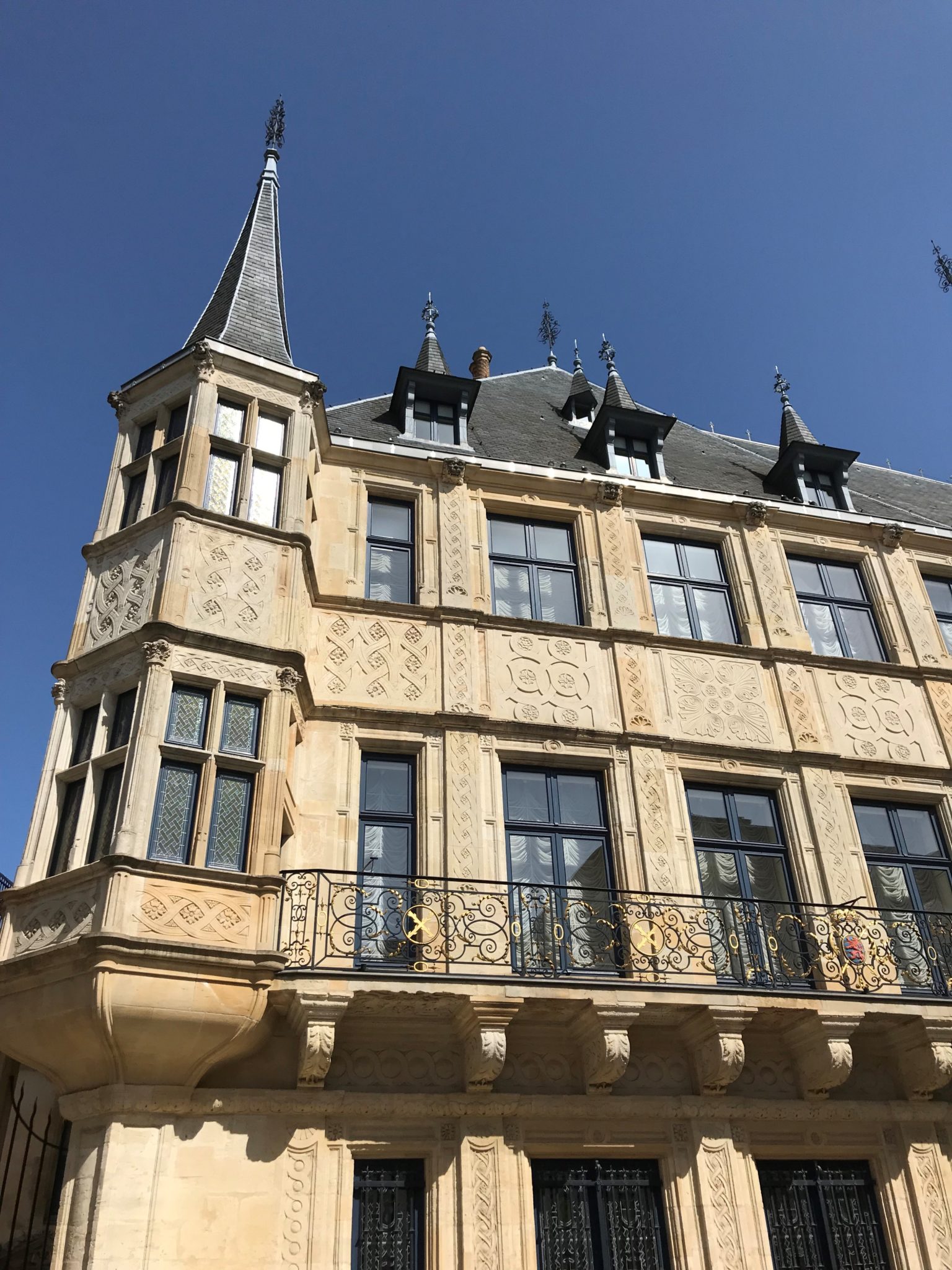 palais-grand-ducal-luxembourg