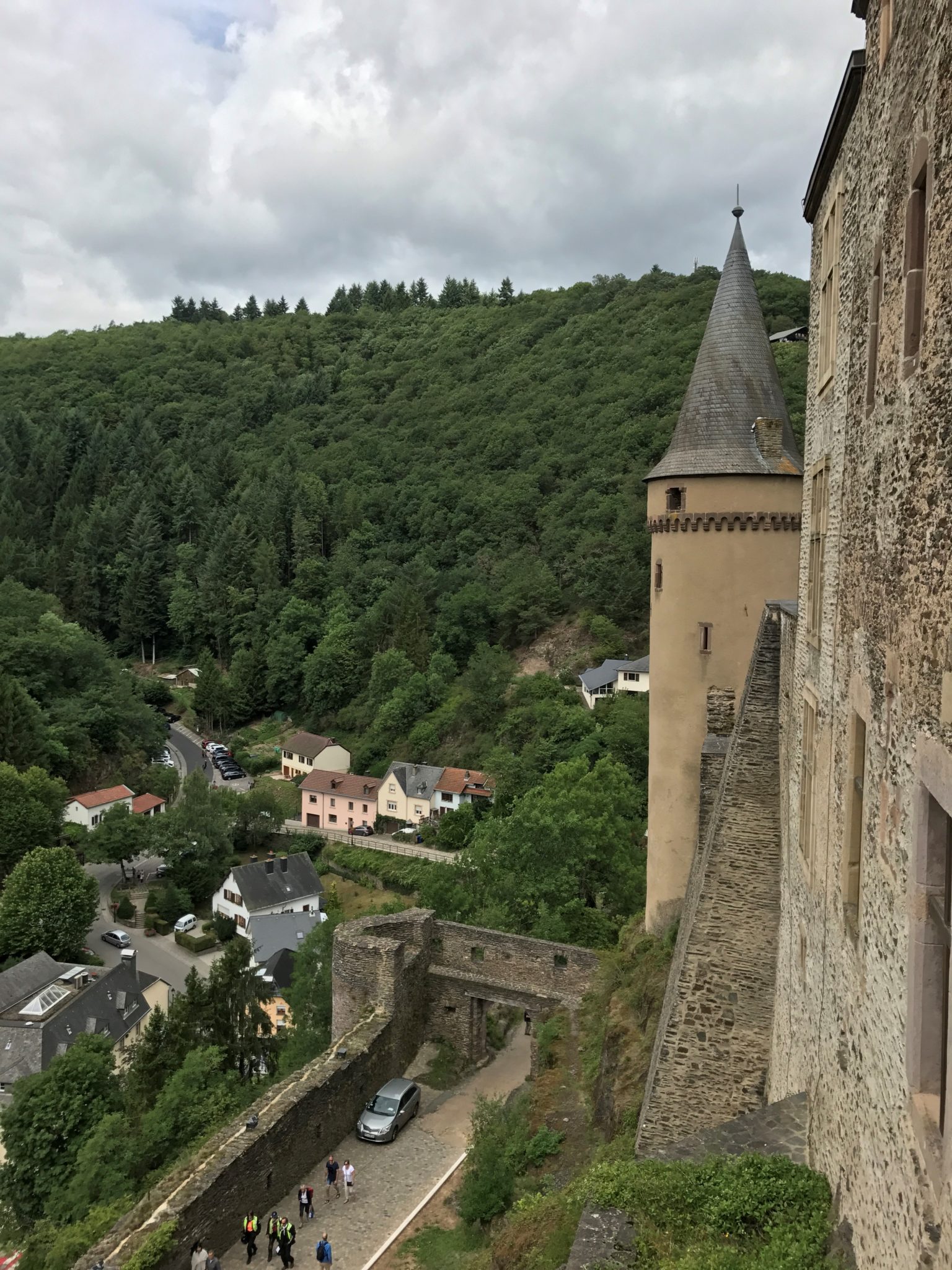 chateau-vianden-luxembourg-ville