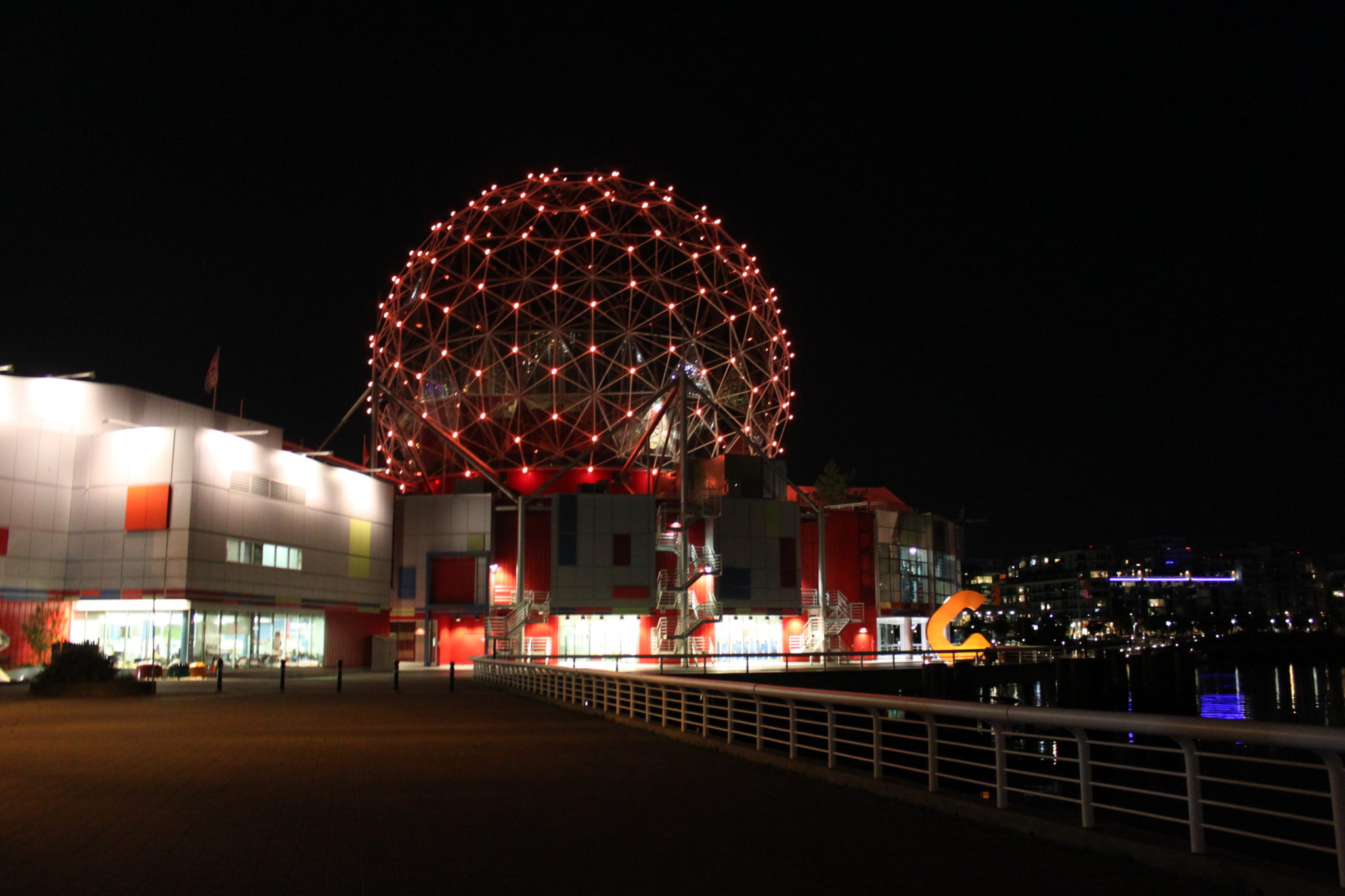 vancouver-nuit-science-world