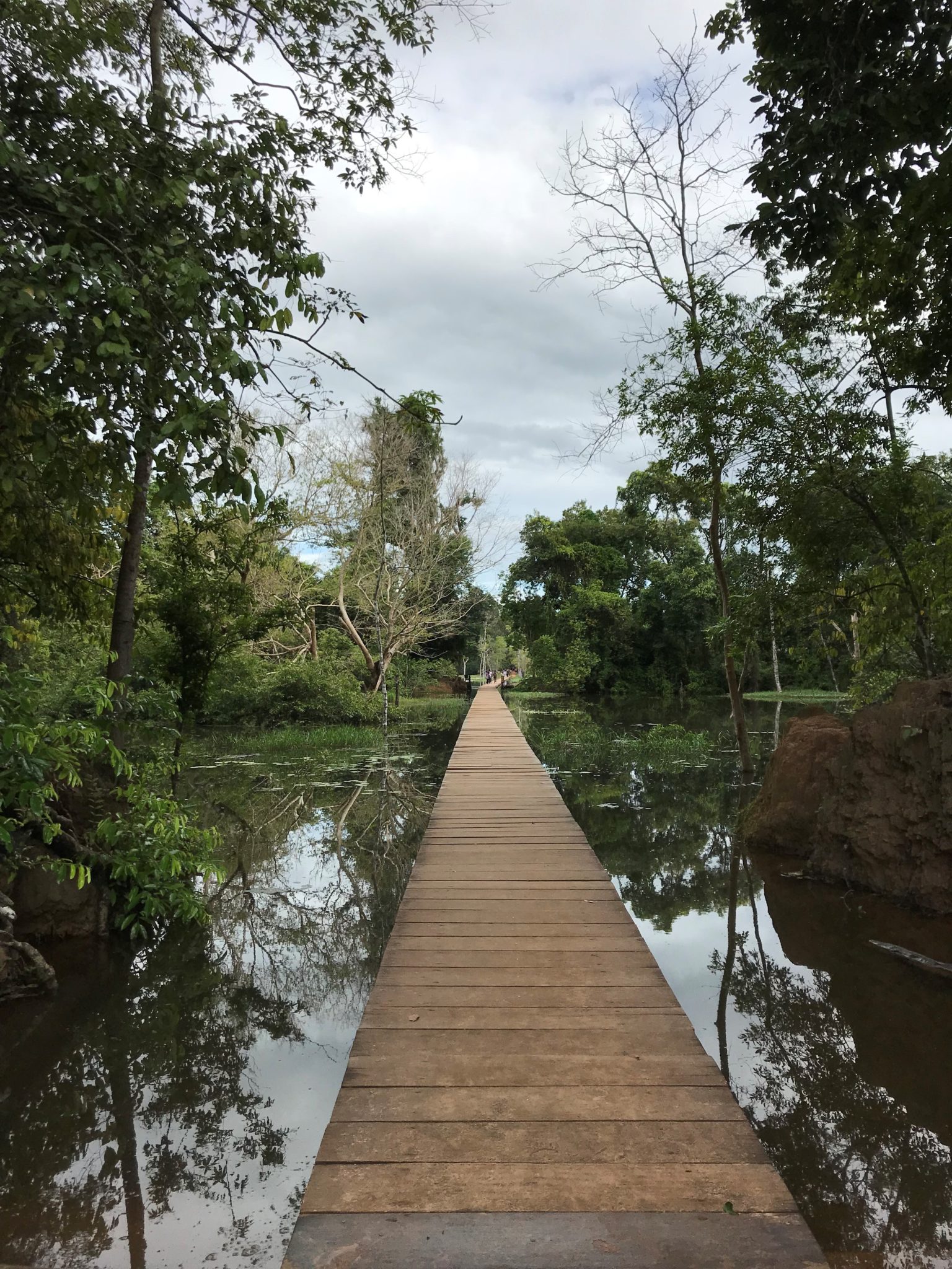 temples-neak-pean-angkor-siem-reap-cambodge